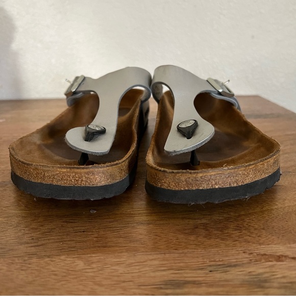 Birkenstock Silver Gizeh Leather Sandals Size 7 - Picture 4 of 11